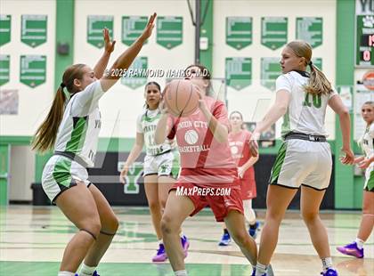 Thumbnail 3 in Union City @ Yorktown photogallery.