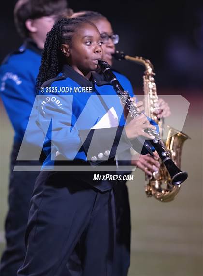 Thumbnail 3 in Greenwood @ Senatobia (MHSAA 4A Round 1) photogallery.