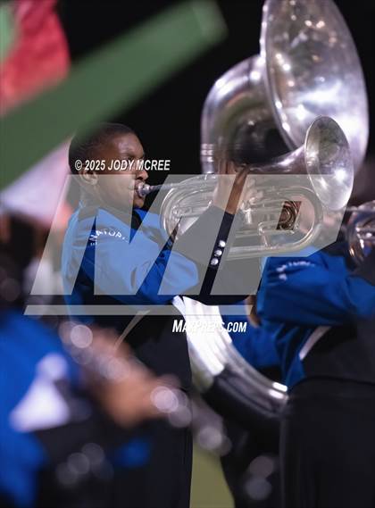 Thumbnail 2 in Greenwood @ Senatobia (MHSAA 4A Round 1) photogallery.