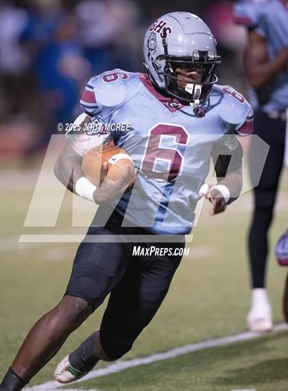 Thumbnail 3 in Greenwood @ Senatobia (MHSAA 4A Round 1) photogallery.