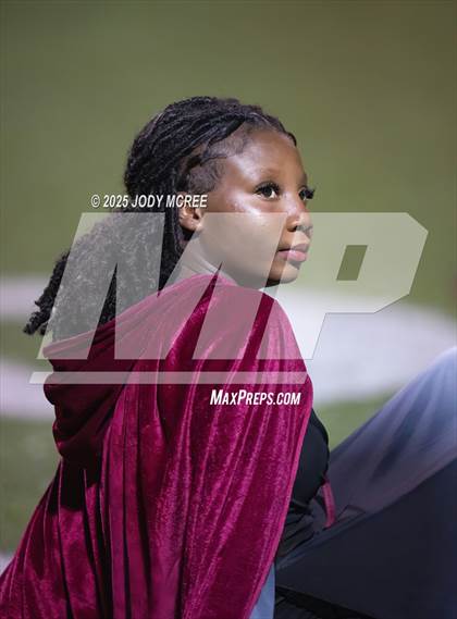 Thumbnail 3 in Greenwood @ Senatobia (MHSAA 4A Round 1) photogallery.