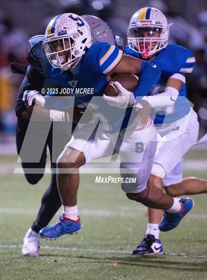 Thumbnail 3 in Greenwood @ Senatobia (MHSAA 4A Round 1) photogallery.