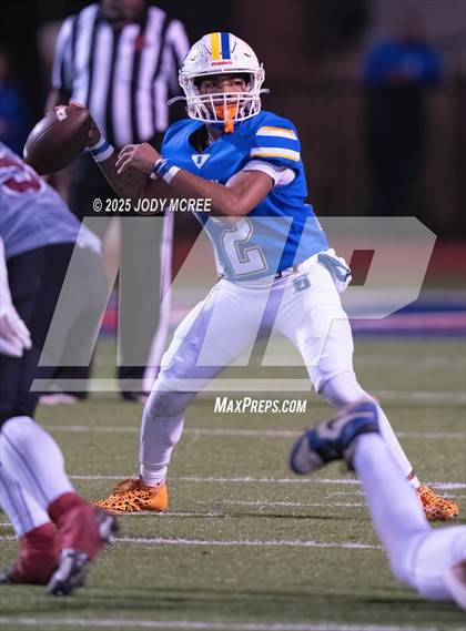 Thumbnail 3 in Greenwood @ Senatobia (MHSAA 4A Round 1) photogallery.