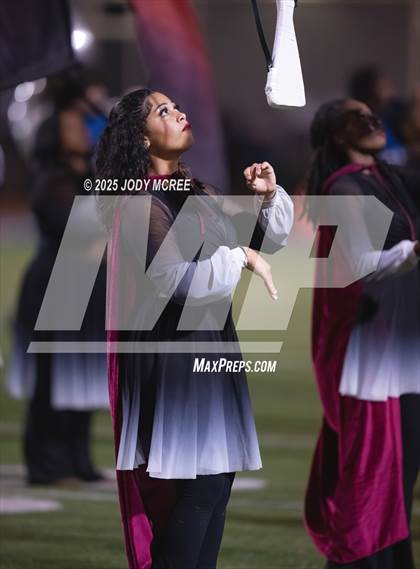 Thumbnail 3 in Greenwood @ Senatobia (MHSAA 4A Round 1) photogallery.