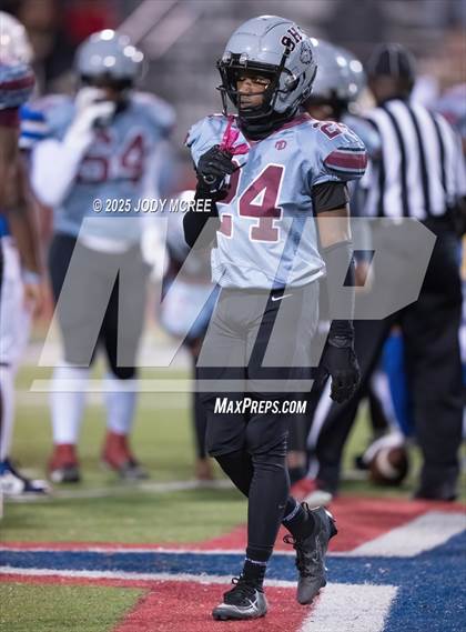 Thumbnail 3 in Greenwood @ Senatobia (MHSAA 4A Round 1) photogallery.