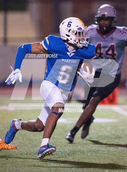 Thumbnail 1 in Greenwood @ Senatobia (MHSAA 4A Round 1) photogallery.