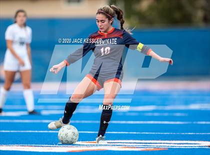 Thumbnail 2 in South @ Chaminade (CIF SS D3 Final) photogallery.