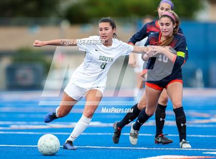 Thumbnail 3 in South @ Chaminade (CIF SS D3 Final) photogallery.