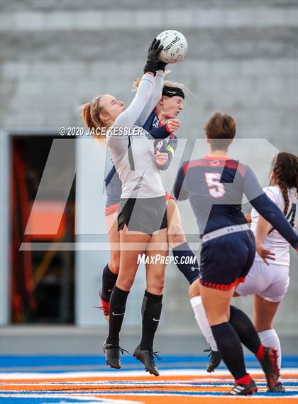 Thumbnail 3 in South @ Chaminade (CIF SS D3 Final) photogallery.