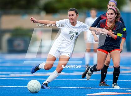 Thumbnail 1 in South @ Chaminade (CIF SS D3 Final) photogallery.