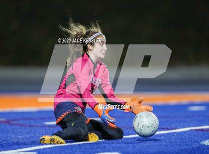 Thumbnail 3 in South @ Chaminade (CIF SS D3 Final) photogallery.