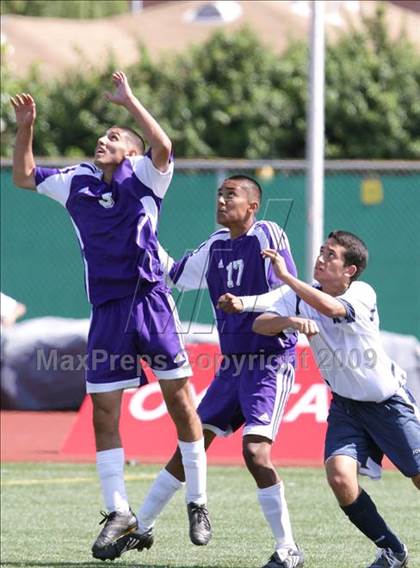 Thumbnail 3 in Mountain View vs. Silverado (CIF SS D6 Final) photogallery.