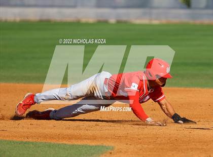 Thumbnail 2 in Mater Dei vs. St. John Bosco photogallery.
