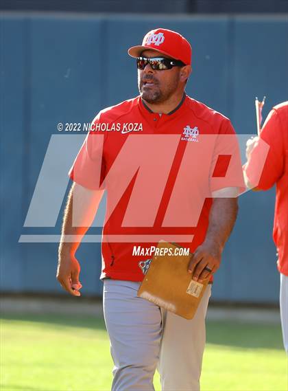 Thumbnail 2 in Mater Dei vs. St. John Bosco photogallery.