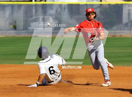 Thumbnail 1 in Mater Dei vs. St. John Bosco photogallery.