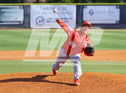 Thumbnail 3 in Mater Dei vs. St. John Bosco photogallery.
