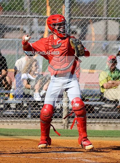 Thumbnail 3 in Mater Dei vs. St. John Bosco photogallery.
