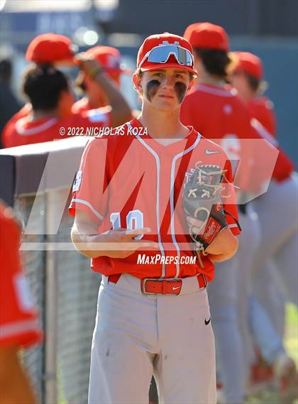 Thumbnail 2 in Mater Dei vs. St. John Bosco photogallery.