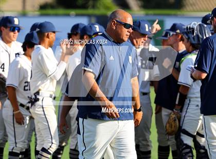 Thumbnail 2 in Mater Dei vs. St. John Bosco photogallery.