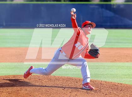Thumbnail 1 in Mater Dei vs. St. John Bosco photogallery.