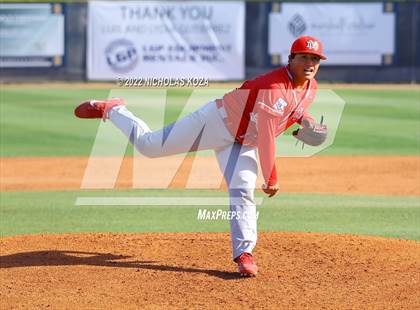Thumbnail 1 in Mater Dei vs. St. John Bosco photogallery.