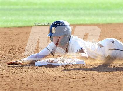Thumbnail 3 in Mater Dei vs. St. John Bosco photogallery.
