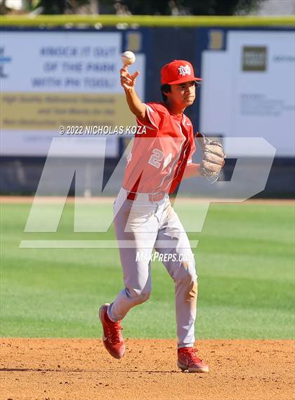 Thumbnail 2 in Mater Dei vs. St. John Bosco photogallery.