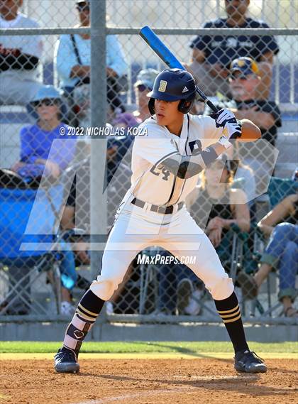 Thumbnail 1 in Mater Dei vs. St. John Bosco photogallery.