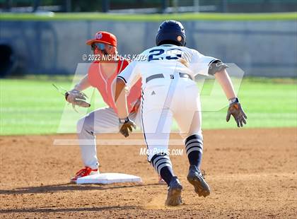Thumbnail 1 in Mater Dei vs. St. John Bosco photogallery.