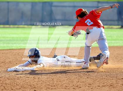 Thumbnail 1 in Mater Dei vs. St. John Bosco photogallery.