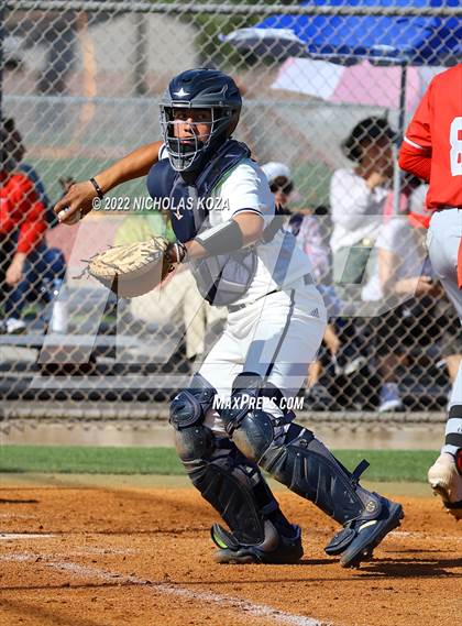 Thumbnail 2 in Mater Dei vs. St. John Bosco photogallery.