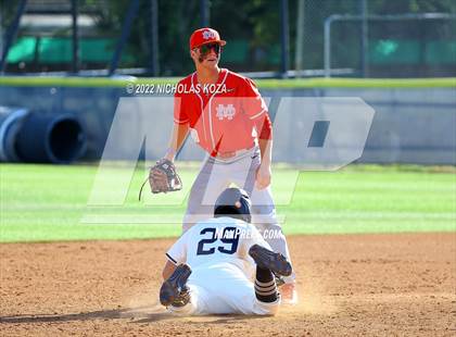 Thumbnail 1 in Mater Dei vs. St. John Bosco photogallery.