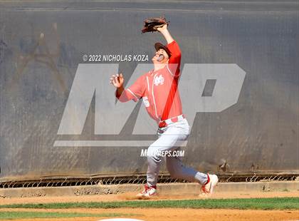 Thumbnail 3 in Mater Dei vs. St. John Bosco photogallery.