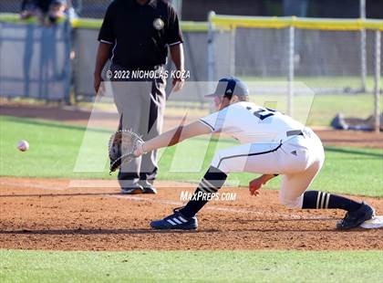 Thumbnail 2 in Mater Dei vs. St. John Bosco photogallery.