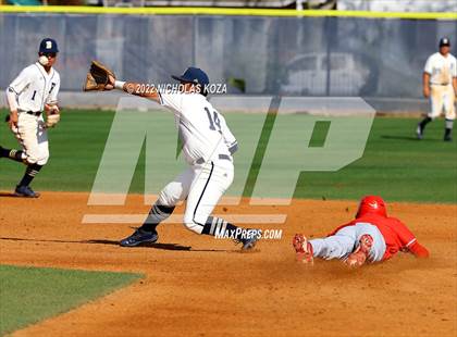 Thumbnail 2 in Mater Dei vs. St. John Bosco photogallery.