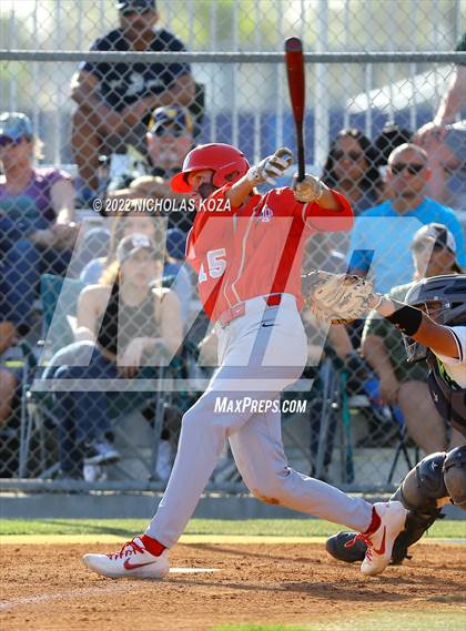 Thumbnail 2 in Mater Dei vs. St. John Bosco photogallery.