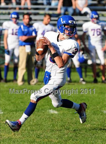 Thumbnail 3 in Coginchaug @ Lewis Mills photogallery.