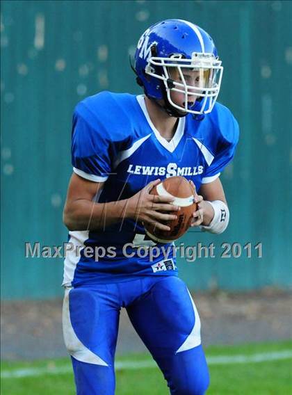 Thumbnail 1 in Coginchaug @ Lewis Mills photogallery.