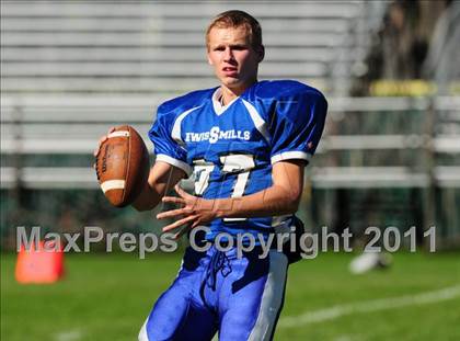 Thumbnail 1 in Coginchaug @ Lewis Mills photogallery.
