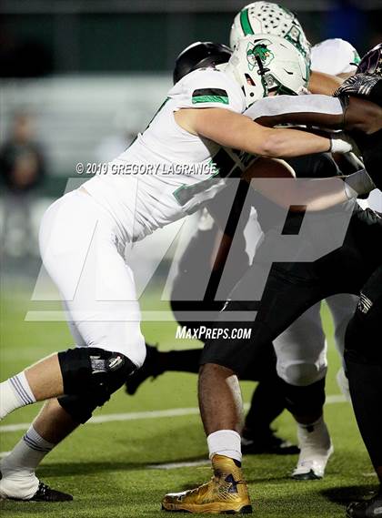 Thumbnail 2 in Carroll vs Fossil Ridge photogallery.