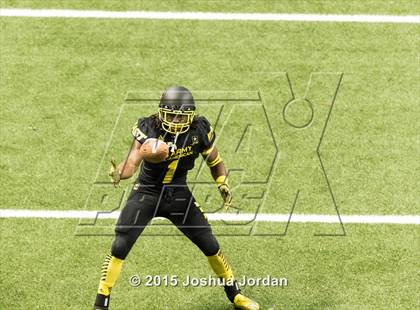 Thumbnail 3 in US Army All American Bowl photogallery.