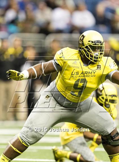 Thumbnail 1 in US Army All American Bowl photogallery.