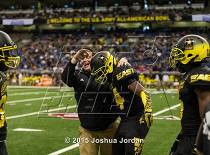 Thumbnail 1 in US Army All American Bowl photogallery.