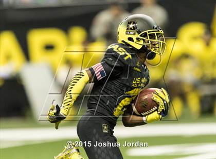 Thumbnail 2 in US Army All American Bowl photogallery.
