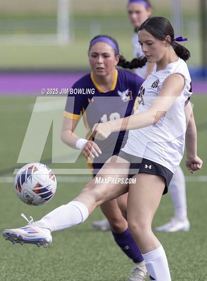Thumbnail 2 in Monticello vs. Williamsville (IHSA 1A Sectional Final) photogallery.