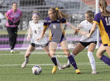 Thumbnail 3 in Monticello vs. Williamsville (IHSA 1A Sectional Final) photogallery.