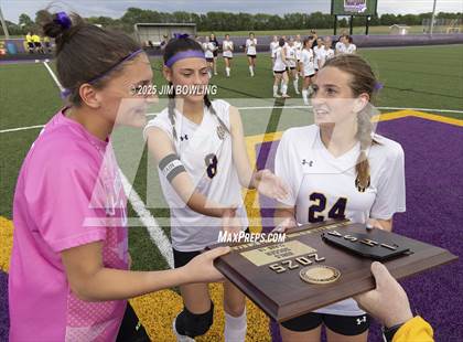 Thumbnail 2 in Monticello vs. Williamsville (IHSA 1A Sectional Final) photogallery.