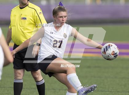 Thumbnail 3 in Monticello vs. Williamsville (IHSA 1A Sectional Final) photogallery.