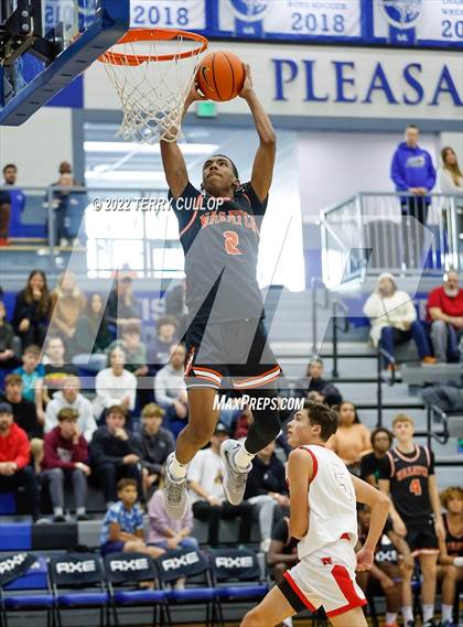 Thumbnail 2 in Wasatch Academy vs. American Fork (5 for the Fight Hoopfest) photogallery.