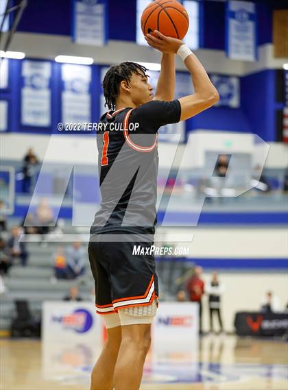 Thumbnail 2 in Wasatch Academy vs. American Fork (5 for the Fight Hoopfest) photogallery.